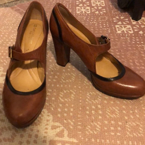 Naturalizer Brown Heels - Picture 1 of 3